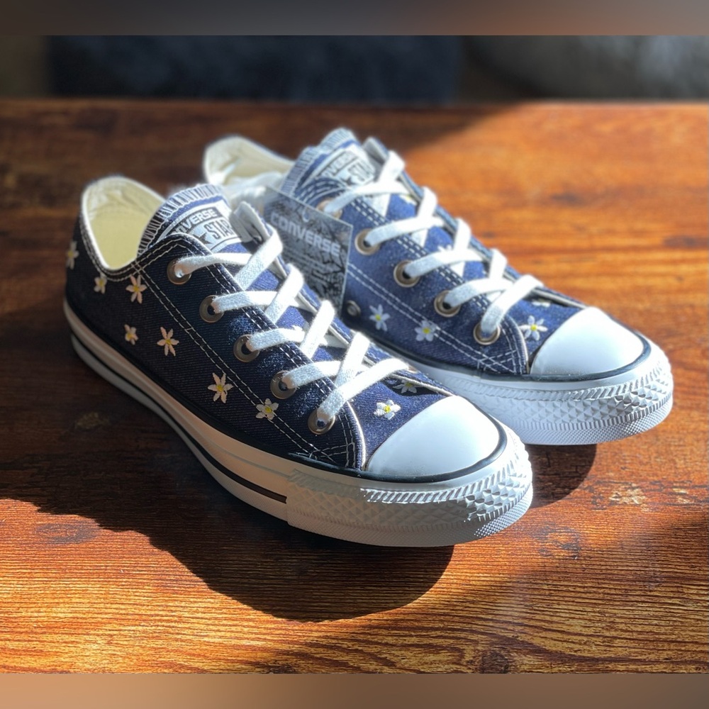Converse all star specialty ox new in original box